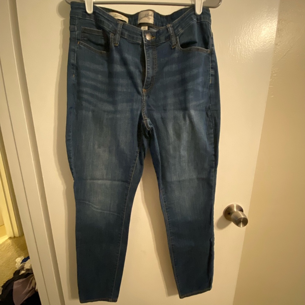 Universal threads pants